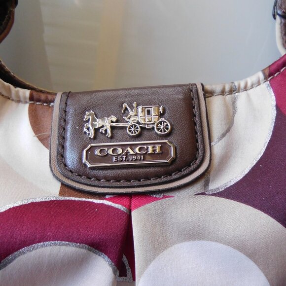 COACH Handbag Perfect condition - Picture 2 of 3